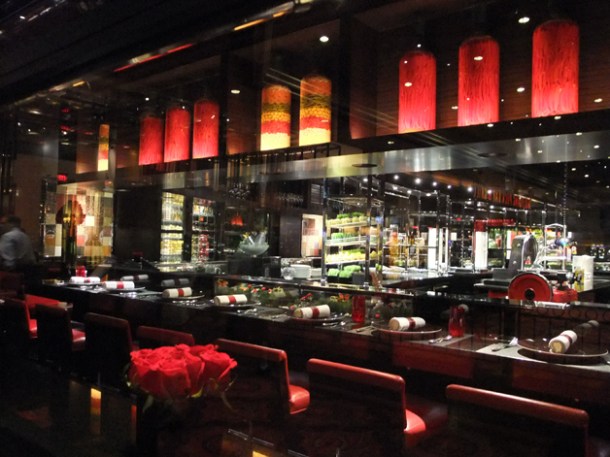 the decor at l'atelier joel robuchon las vegas
