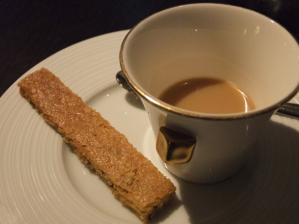 smoked earl gray ganache at dinner by heston blumenthal