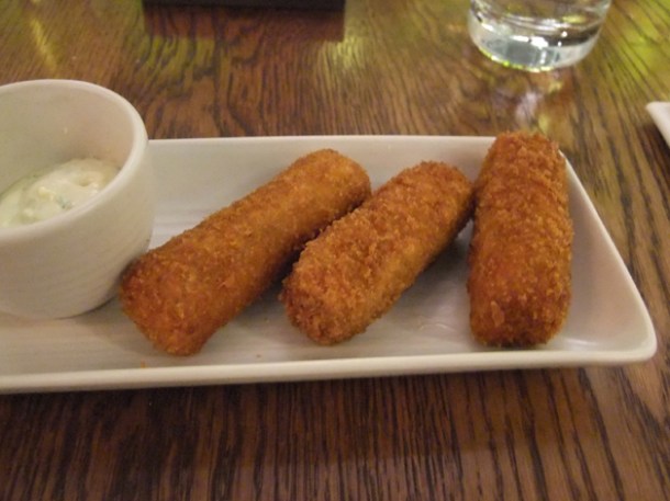 crispy pig's head at bread street kitchen