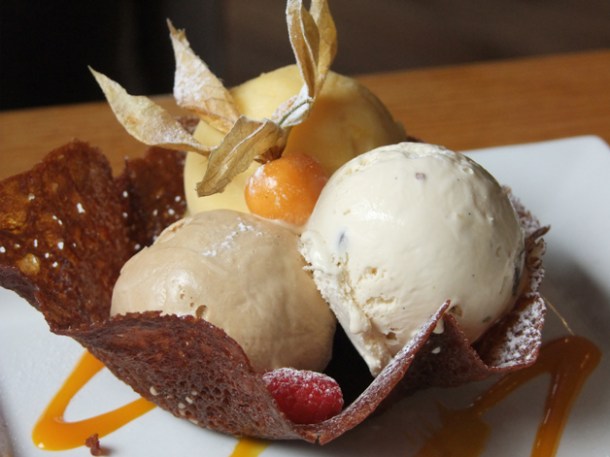 ice cream at food for friends