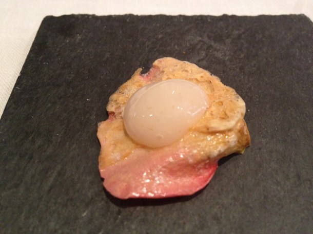 rose lychee button at gelonch