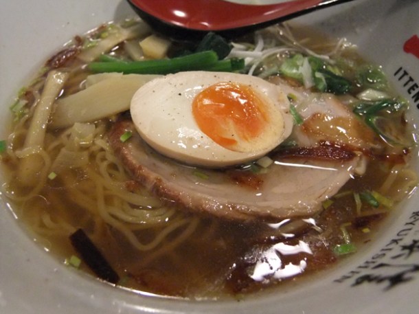 shio ramen at ittenbari