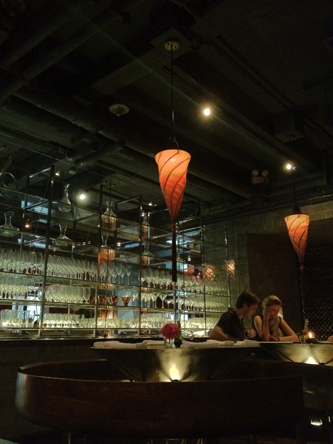 t8 decor