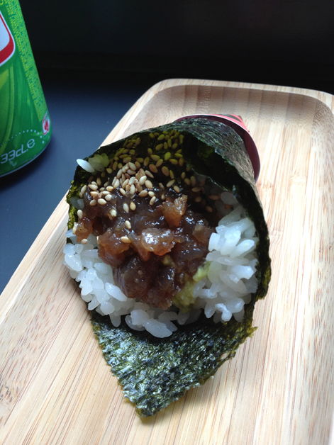 tuna tartare temaki sushi at yoobi