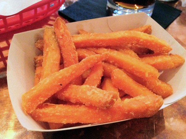 sweet potato fries at bubbledogs