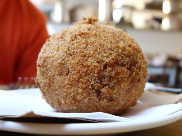 scotch egg at pig and butcher islington