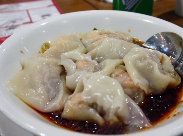 spicy prawn dumplings at din tai fung taipei 101