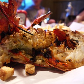 Burger and Shake vs Burger and Lobster review – which one is better?
