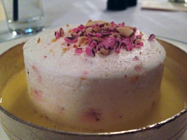 meringue at les deux salons