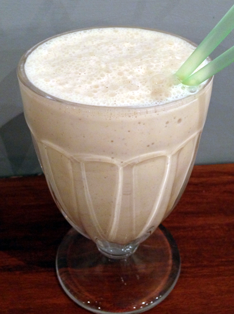 vanilla and toffee milkshake at rub slow food diner