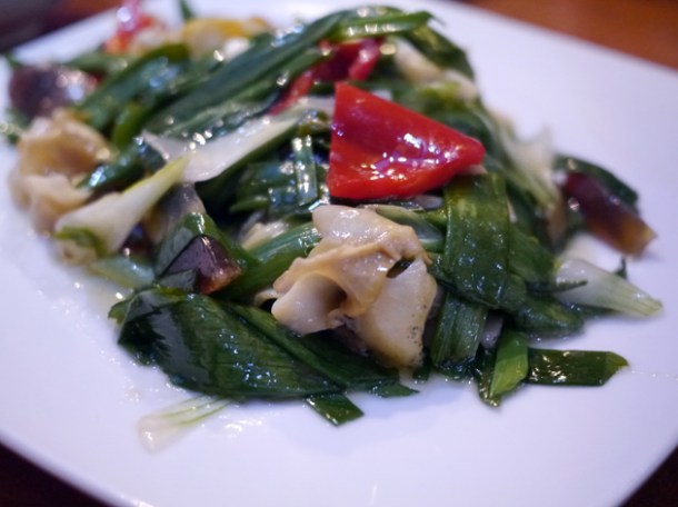 sauteed conch at oriental dragon