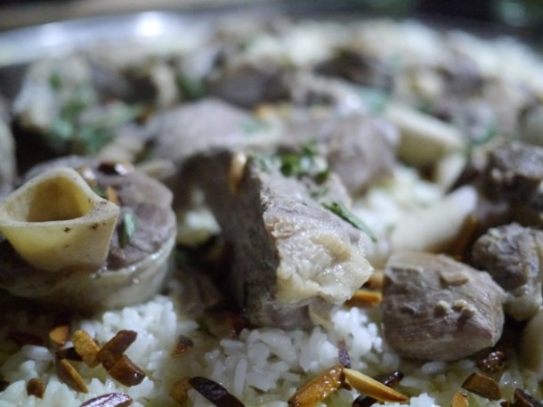 close up of mansaf at deeritna