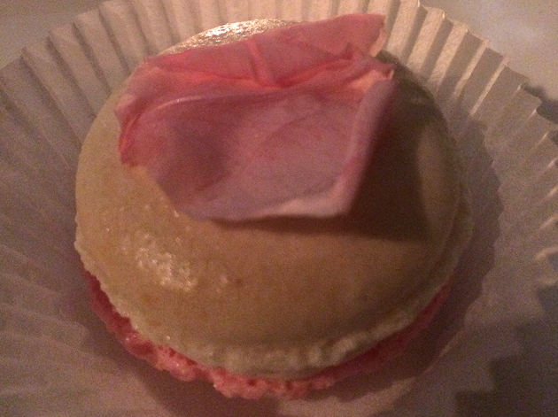 green and kumquat macaron at courtesan
