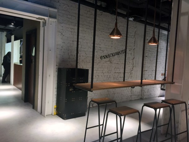 interior at smack lobster
