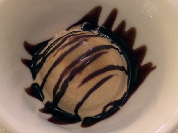 coffee and chocolate ice cream at antico arco