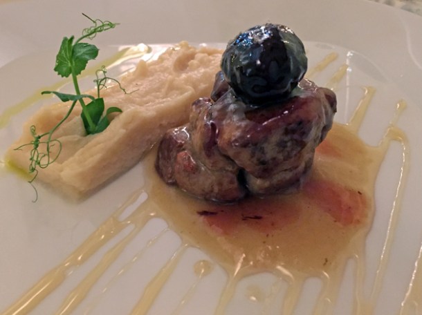 veal tenderloin with plums and celeriac puree at antico arco
