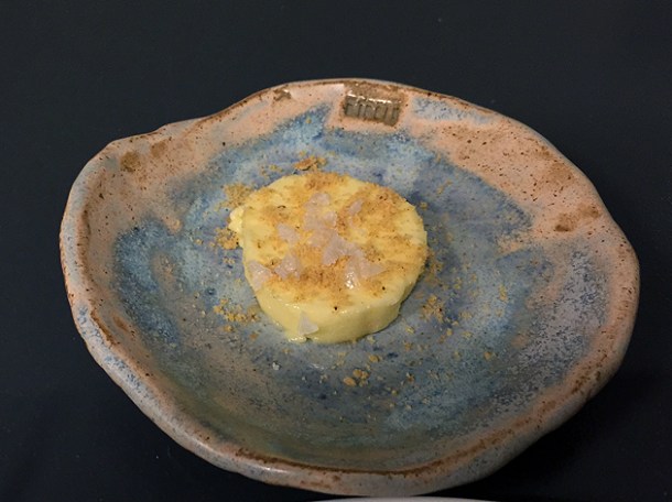 popcorn-like butter at pidgin