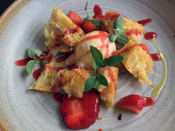 strawberry panzanella at pidgin