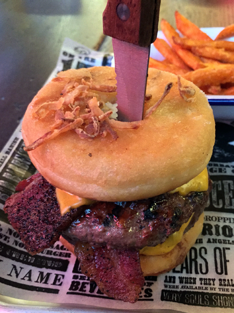 doughnut burger at red's true barbecue london