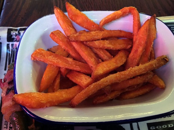 sweet potato fries and bacon-wrapped jalapeno at red's true barbecue shoreditch