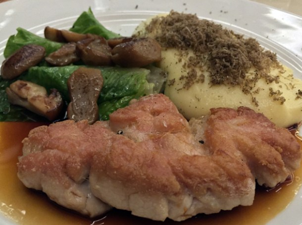 veal sweetbreads at piquet