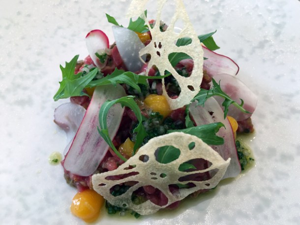 steak tartare at dickie fitz