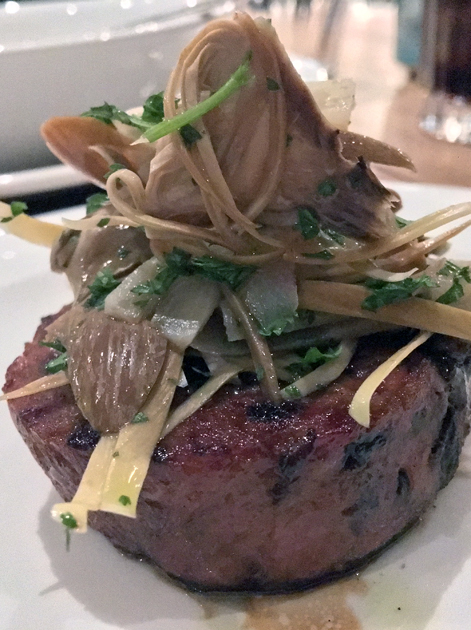 cep and garlic sausage at pitt cue