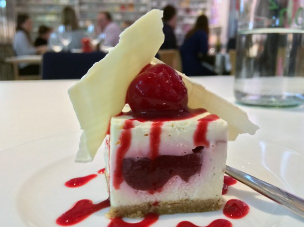 raspberry and white chocolate cheesecake at pharmacy 2