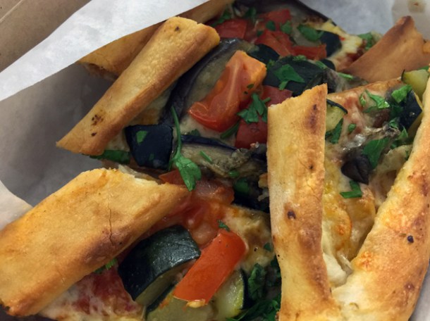 aubergine and zucchini pide from pide oven