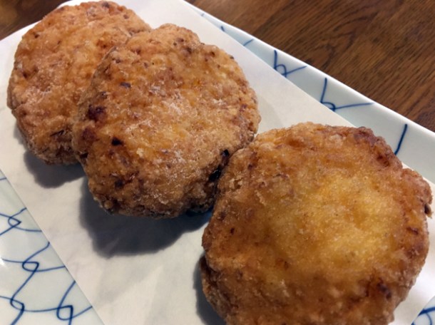 deep fried prawn patties at kanteki