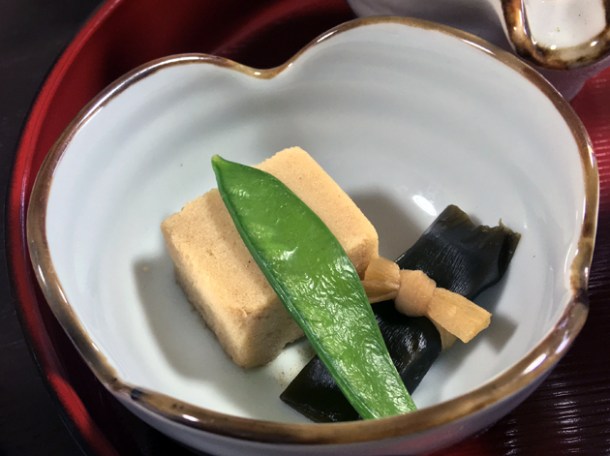 tofu in mirin with yuba and-mangetout-at-minshuku tsugizakura