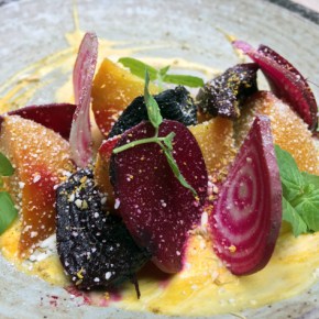 Magpie review – Modernist food served ‘Dim Sum’-style in Mayfair