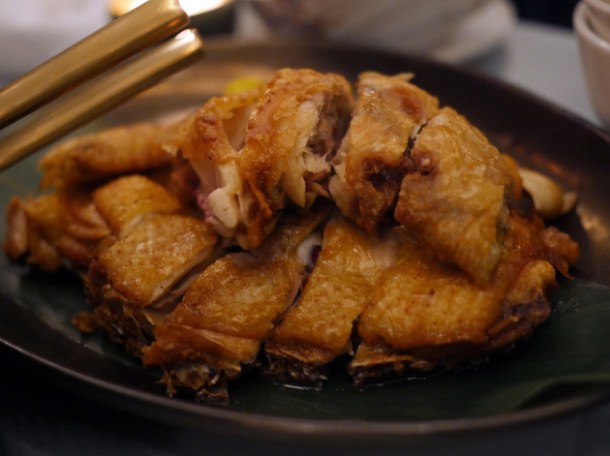 crispy salted chicken at duddell's london bridge