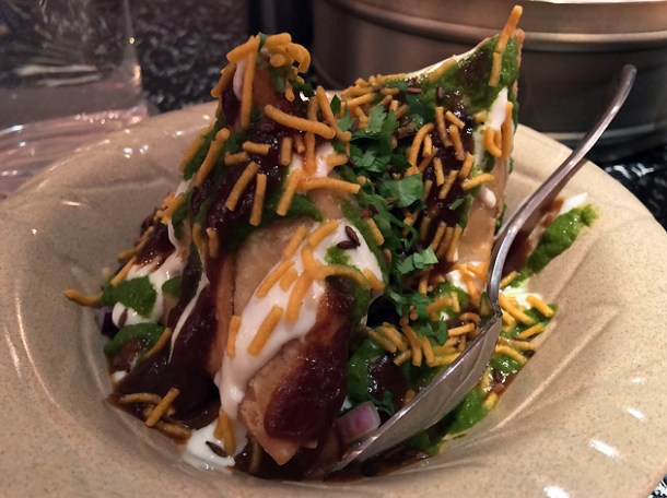 samosas at bombay bustle