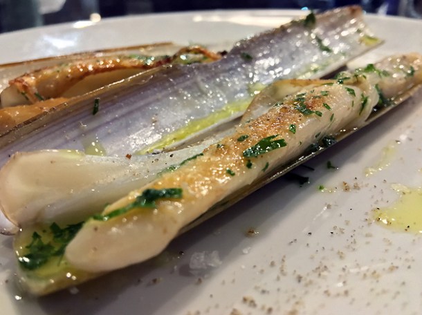 razor clams at sabor