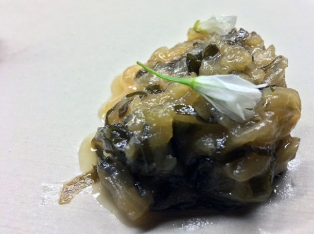 cabbage at mãos