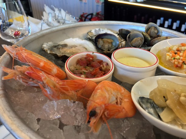 seafood platter at bob's lobster