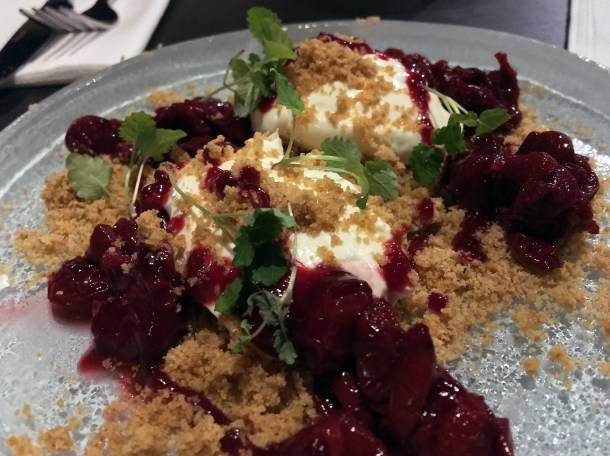 cheesecake at burger and beyond