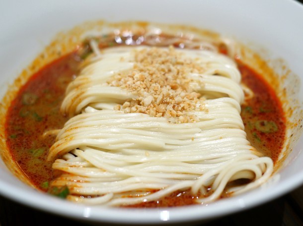 dan dan noodles at din tai fung covent garden