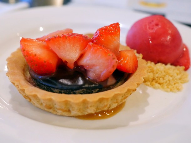 illustrative image of the strawberry and chocolate tart at Blacks Penzance