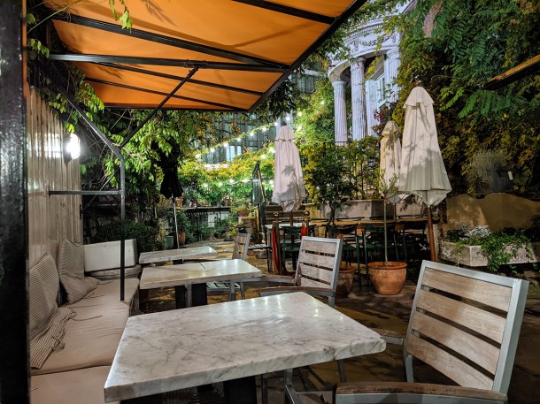 illustrative photo of the outdoor tables at Brunswick House