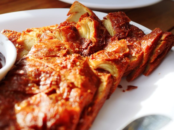illustrative photo of the vegetarian Peking duck at Tofu Vegan