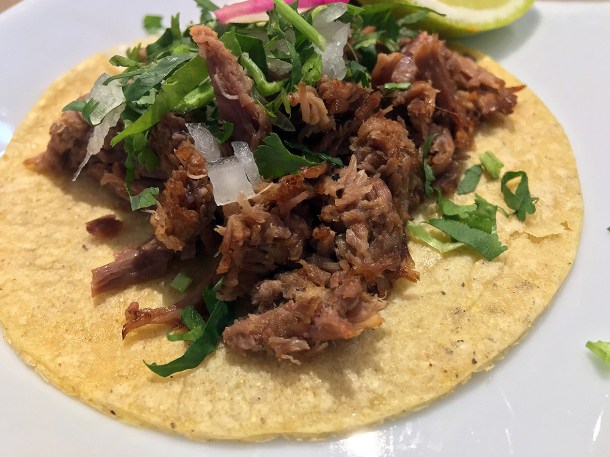 illustrative photo of the suadero beef confit tacos at La Chingada