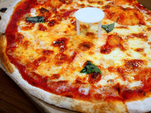 illustrative photo of the margherita from Pizza Verde
