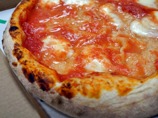 illustrative photo of the margherita pizza from 400 Rabbits Elephant and Castle