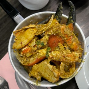 Plaza Khao Gaeng review – a trippy taste of Thailand on Tottenham Court Road