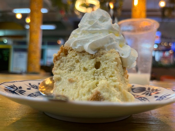 illustrative photo of the tres leches cake at Guacamoles